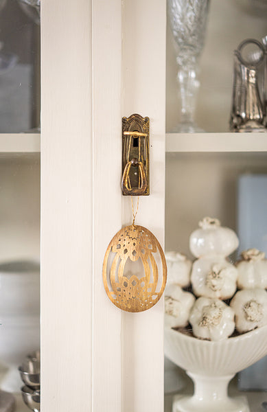 Ägg i mässing, No 3