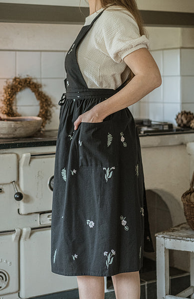 Flora förkläde Katrin Bååth