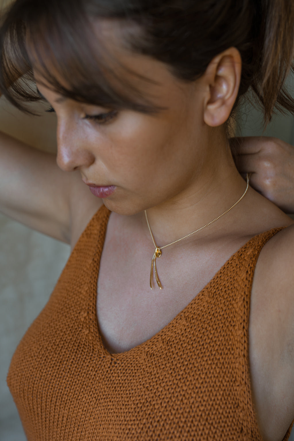 Shiawase halsband med kulkedja, guld
